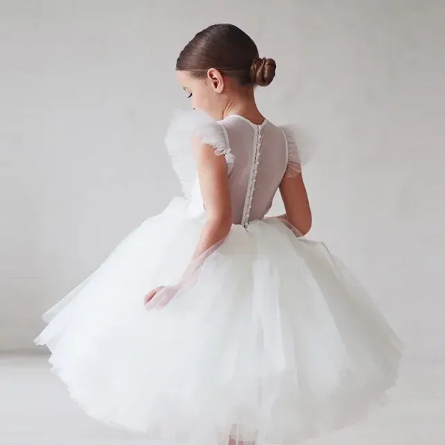 Children's princess dress with bow tie sleeves and chained piano skirt, wedding, birthday party and other opportunities