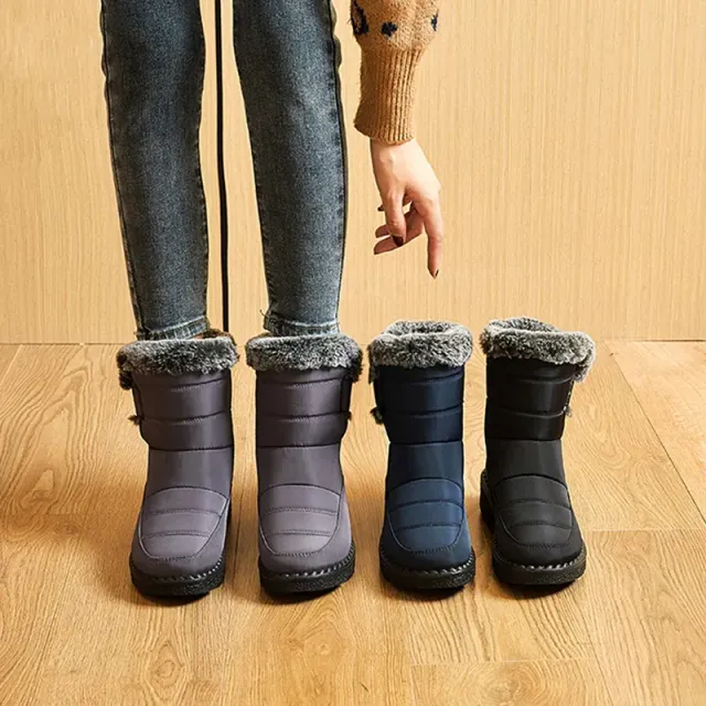 Women's winter waterproof snow boots with plush