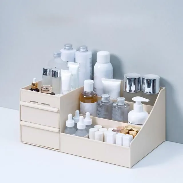 Multifunctional organiser for cosmetics