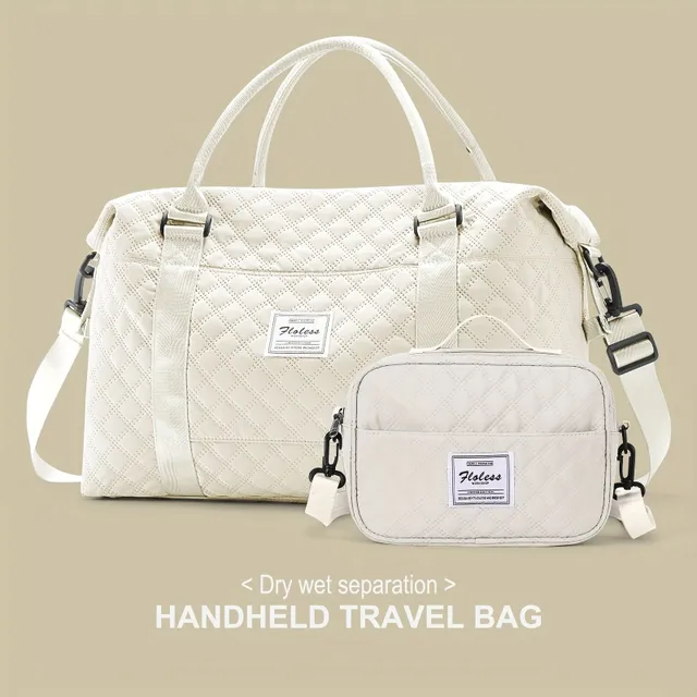 Spacious travel sports bag © Great for gym, weekends and nights © With removable strap