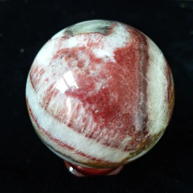 Boule décorative en rhodochrosite