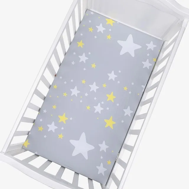 A bed sheet for a baby's bed Mackenzie 3