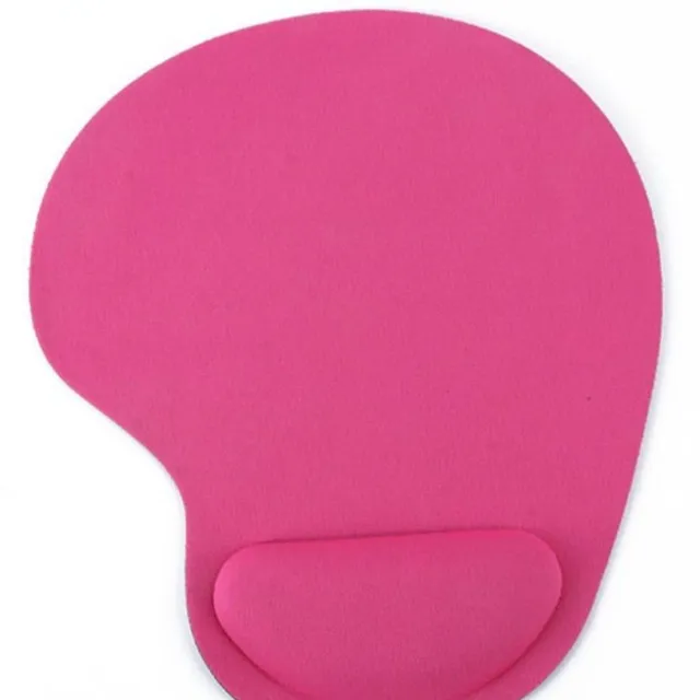 Comfortable mouse pad with wrist rest