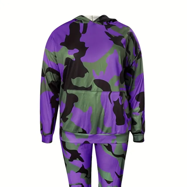 Women's two-piece set in excessive size - comfortable leisure clothing with camouflage printing, light elastic long sweatshirt and joggers