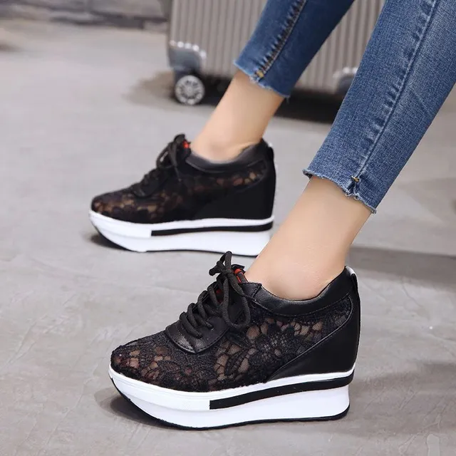 Women's stylish spring platform sneakers