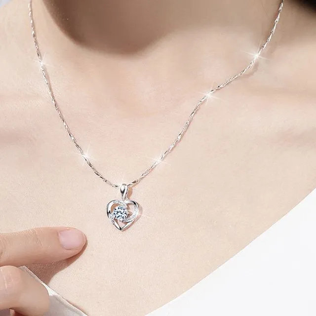 Luxury silver necklace with crystal heart