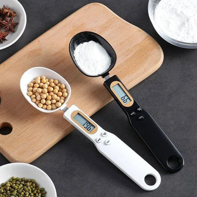 Practical electronic weighing spoon in different colors