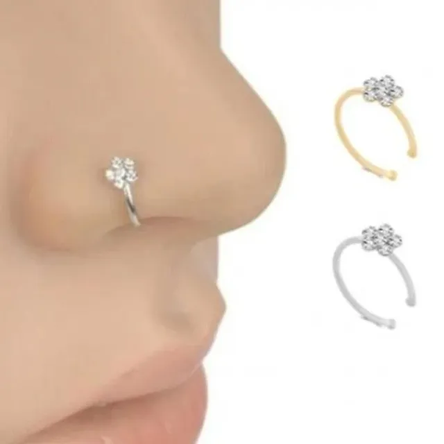 Ring with rhinestones in the nose