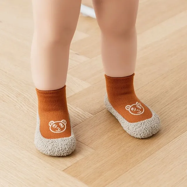 Gyerekek modern eredeti divatos zoknik egészséges és természetes gyaloglás