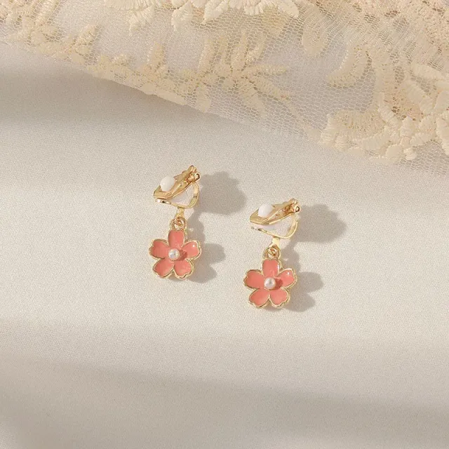 Cute fashion ear clips for young girls - More variants