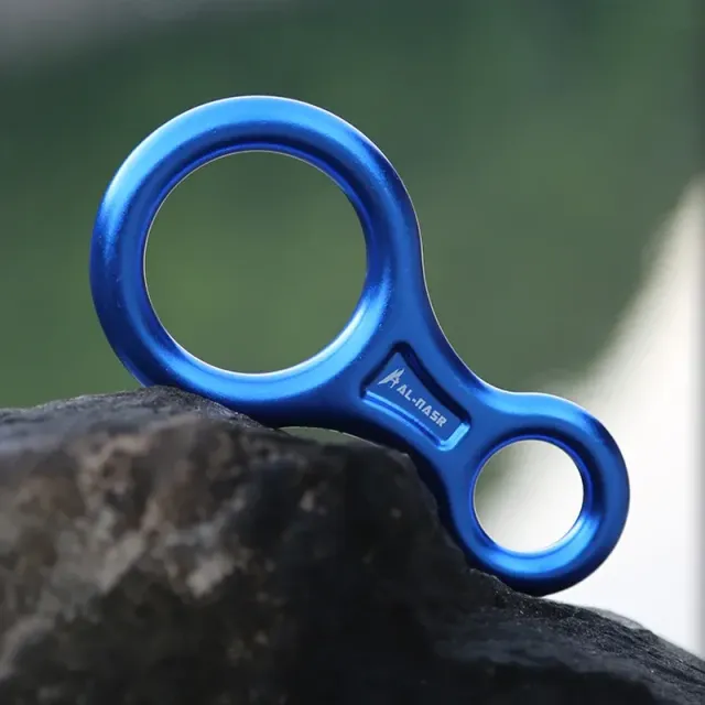 Climbing eight with carabiner for rappelling and descent (35 kN)