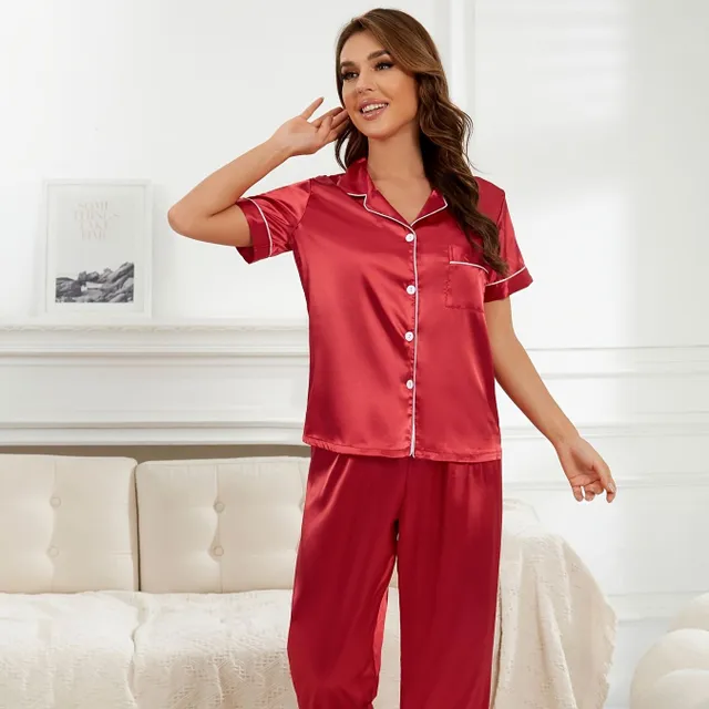 Satin pajama ensemble, short sleeve for buttons