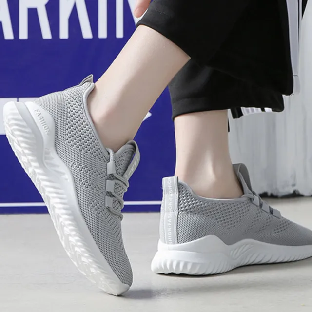 Fashionable breathable women sneakers
