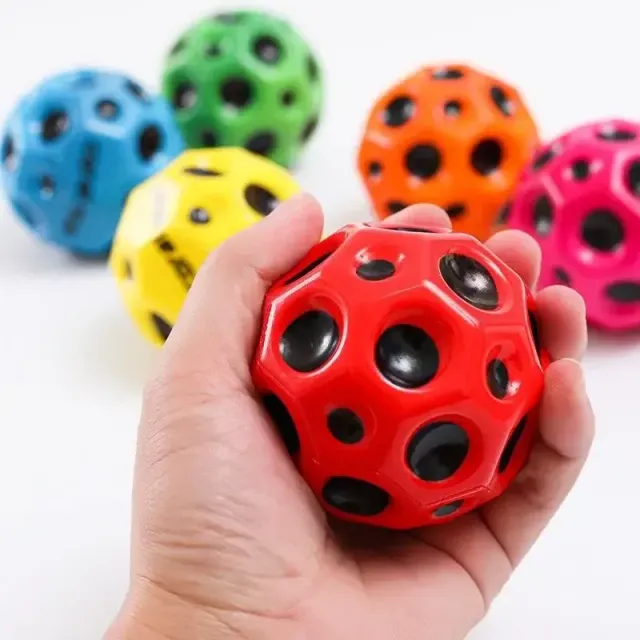 Baby ball toy LunaFlex with high resistance and ergonomic design