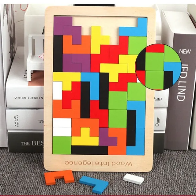 Fa színű 3D-s puzzle - iskolai játék (3D Puzzle)