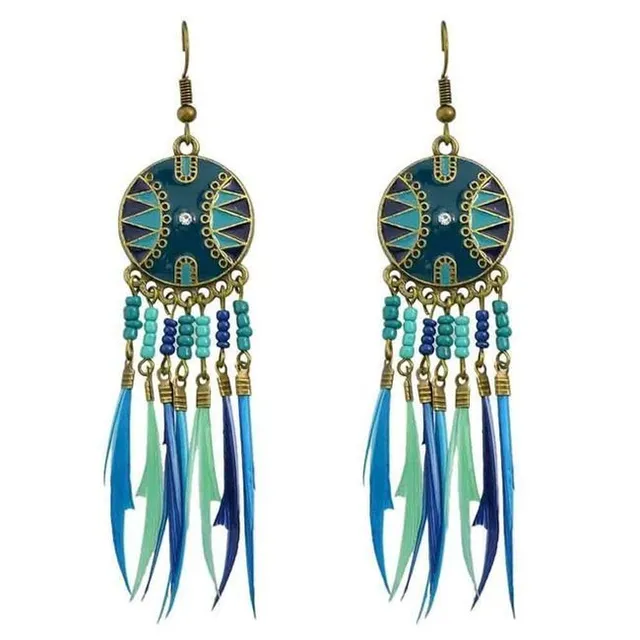 Earrings with feathers - Indian style