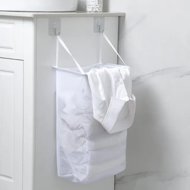 Wall hanging basket for underwear