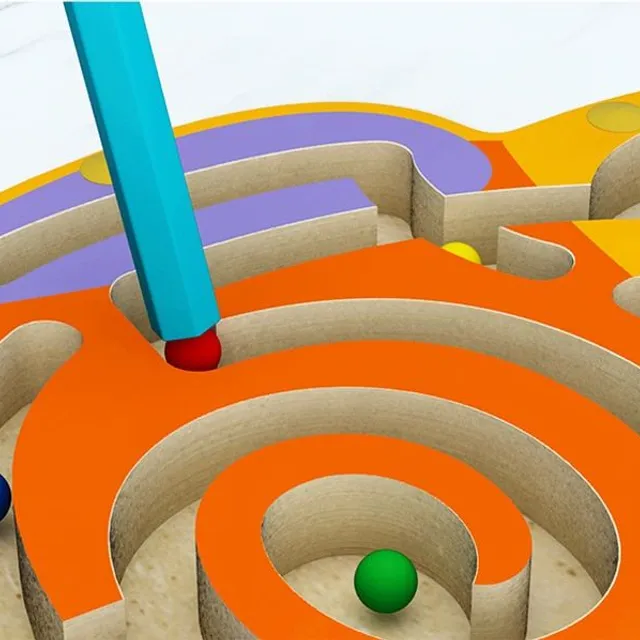 Wooden magnetic animal maze for children