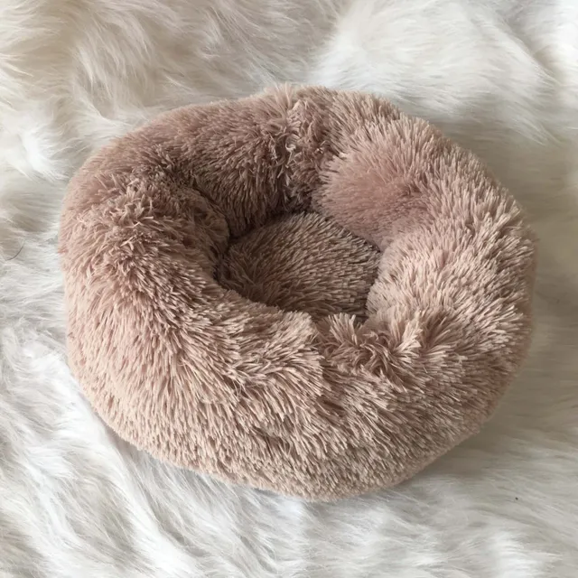 Luxury fluffy cat bed