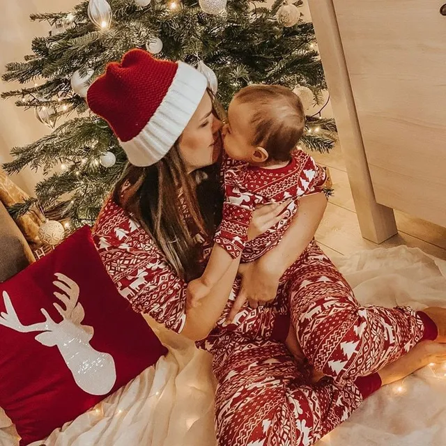 Vánoční rodinné tématické pyžamo - červené