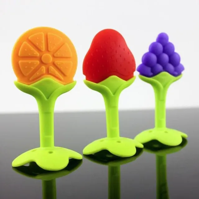 Fruit-shaped teething toy Tawnie