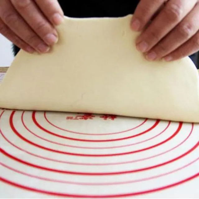 Practical silicone baking pad