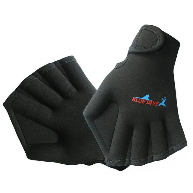 Neoprene gloves with gills between your fingers