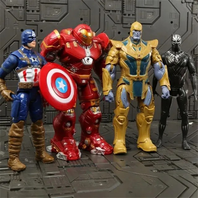 Figurine de acțiune ale supereroilor Avengers