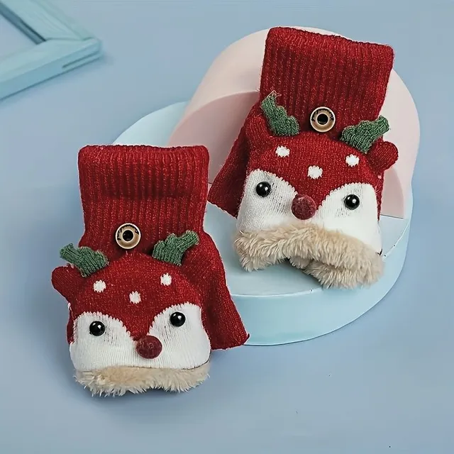 Universal fleece gloves with thimble and cheerful pattern for children and adults