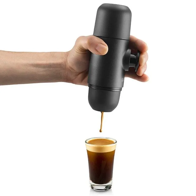 Portable coffee maker