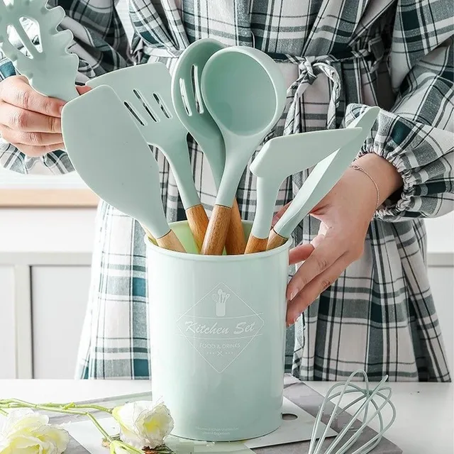 Kitchen utensils set in stand 12 pcs