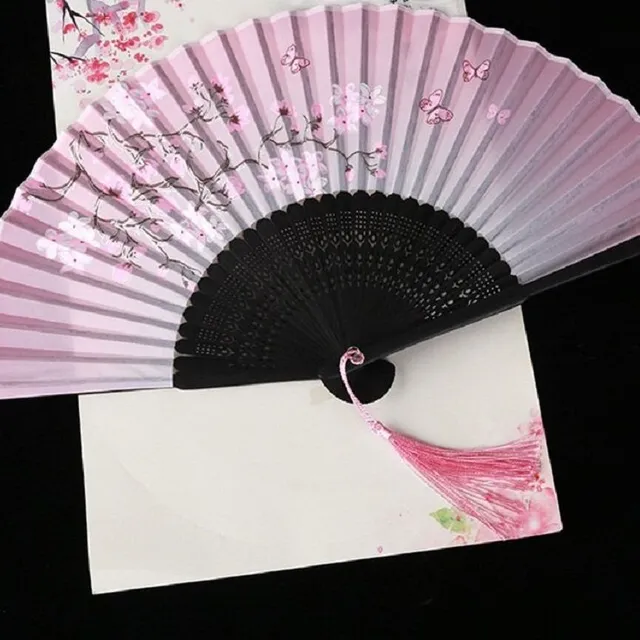 Japanese fan with floral motif