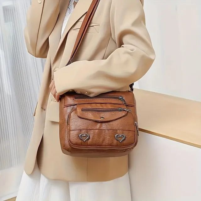 Tschechische stilvolle Crossbody-Tasche mit Herzanhänger für Frauen