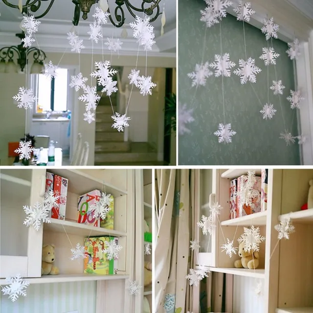 Garland with snowflakes /snowflake