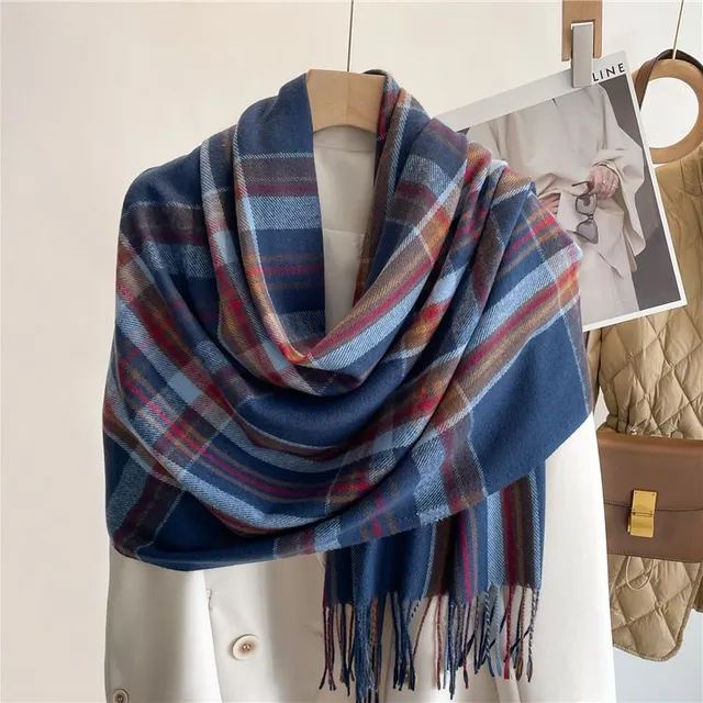 Women's luxury scarf for cold weather