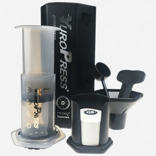 French Press portabil pentru cafea filtrată - dispozitiv de preparare a cafelei