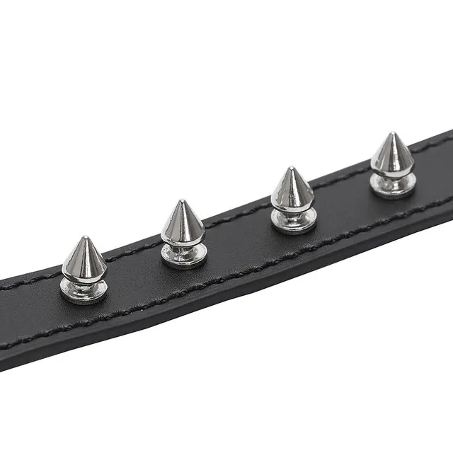 Choker with spikes - black