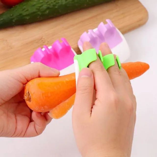 Mini vegetable peeler