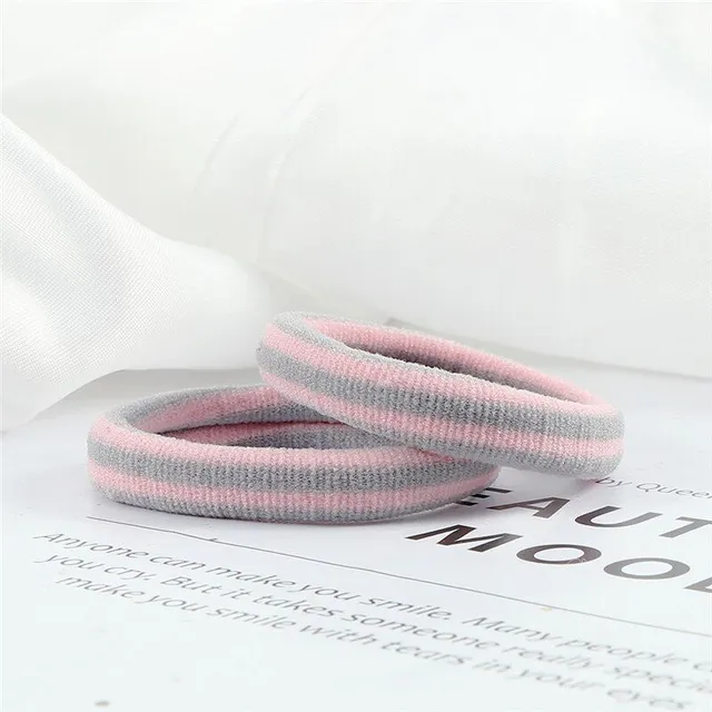 Set of modern elastic sports rubber bands Kira