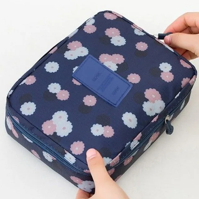 Cosmetic bag J3547