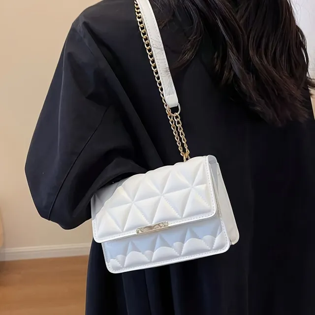 Sac à bandoulière tendance avec chaîne