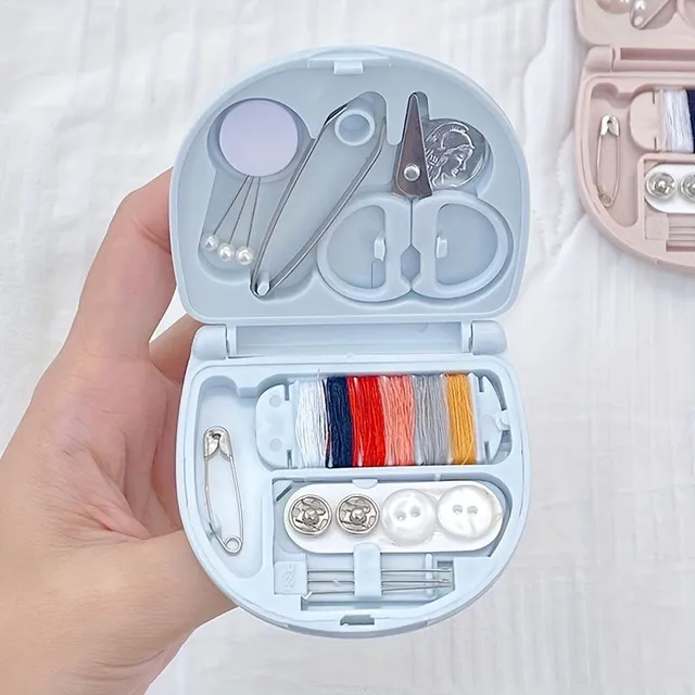 Miniature sewing kit in your pocket: All for quick repairs on the move