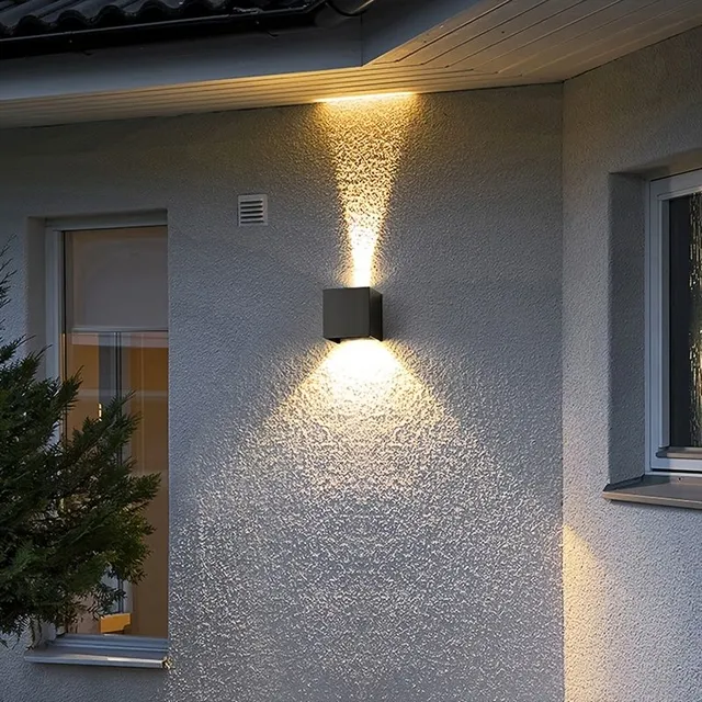 Zewnętrzne światło LED ściany z podłączeniem kablowym - Nowoczesne