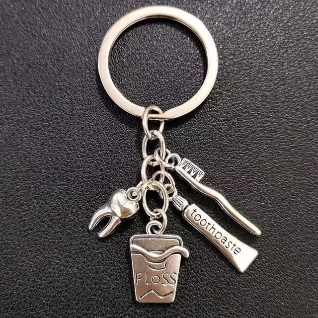 1 piece of dental keychain