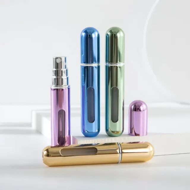 Practical portable mini bottle for perfume - indicator of quantity inside, more color variants