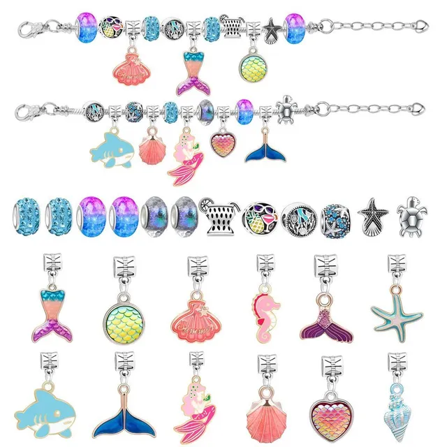 Advent calendar with pendants and bracelet - random types