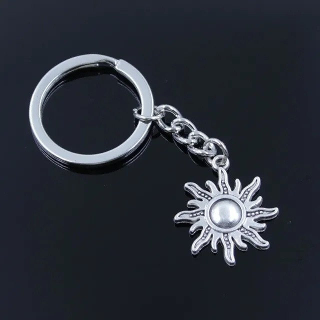 Piękny nowoczesny keyring Sun