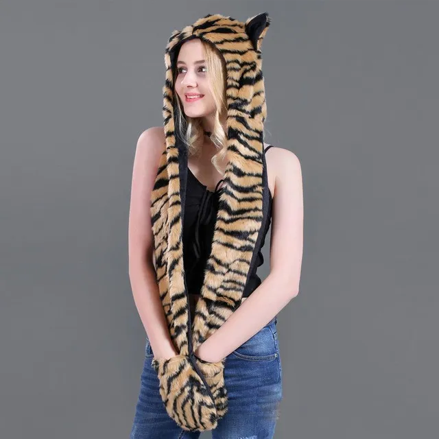 Women's furry hat Animal