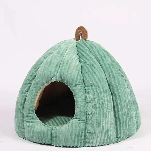 Pleasant and cozy bed for cats in the shape of pumpkin