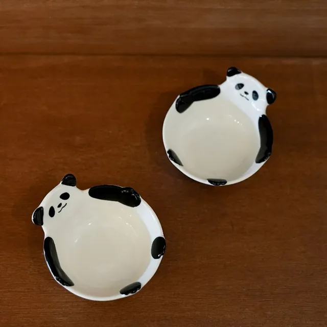 Bol ceramic pentru sosuri în formă de panda drăguță - ideal pentru iubitorii de sushi